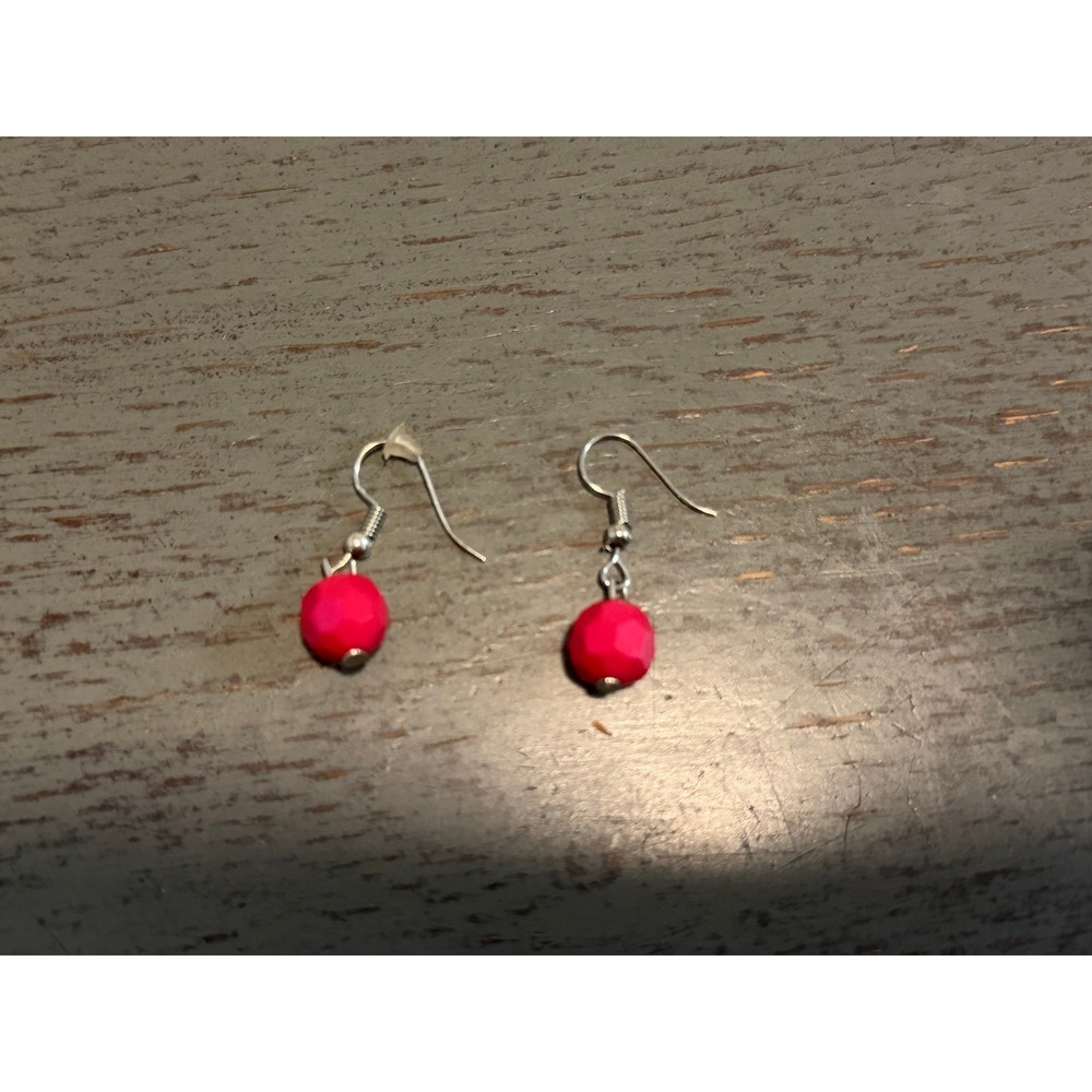 Handmade Bright Pink Faceted Bead Drop Earrings Silver Tone Fishhook Wires